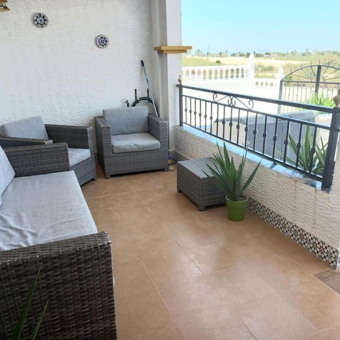 2 Bedroom Apartment. Orihuela. Exteriör bild